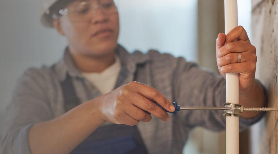 Professional expert plumbing services in Edgewood, IA